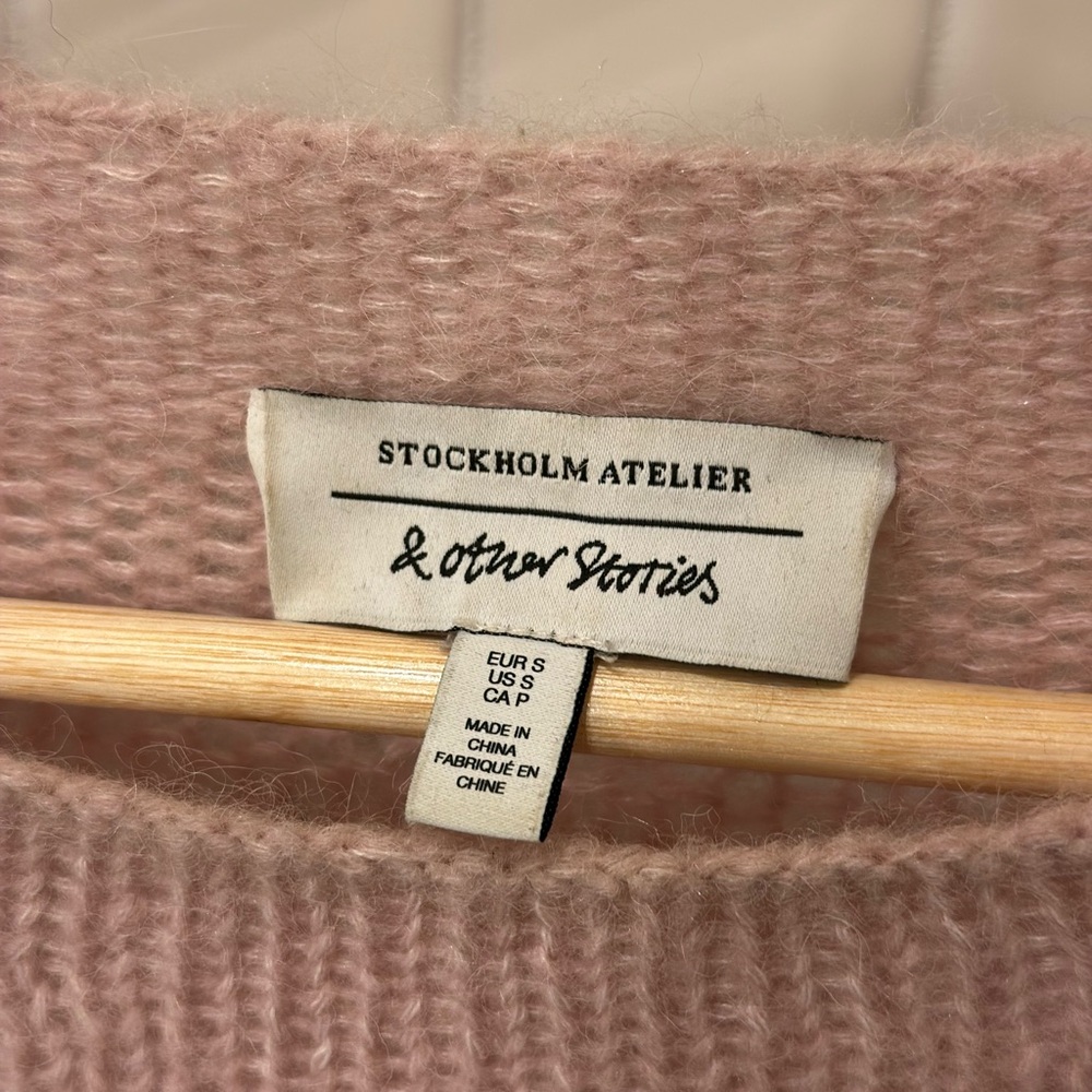 Loose Dusty Rose Knit Sweater - Picture 6 of 8
